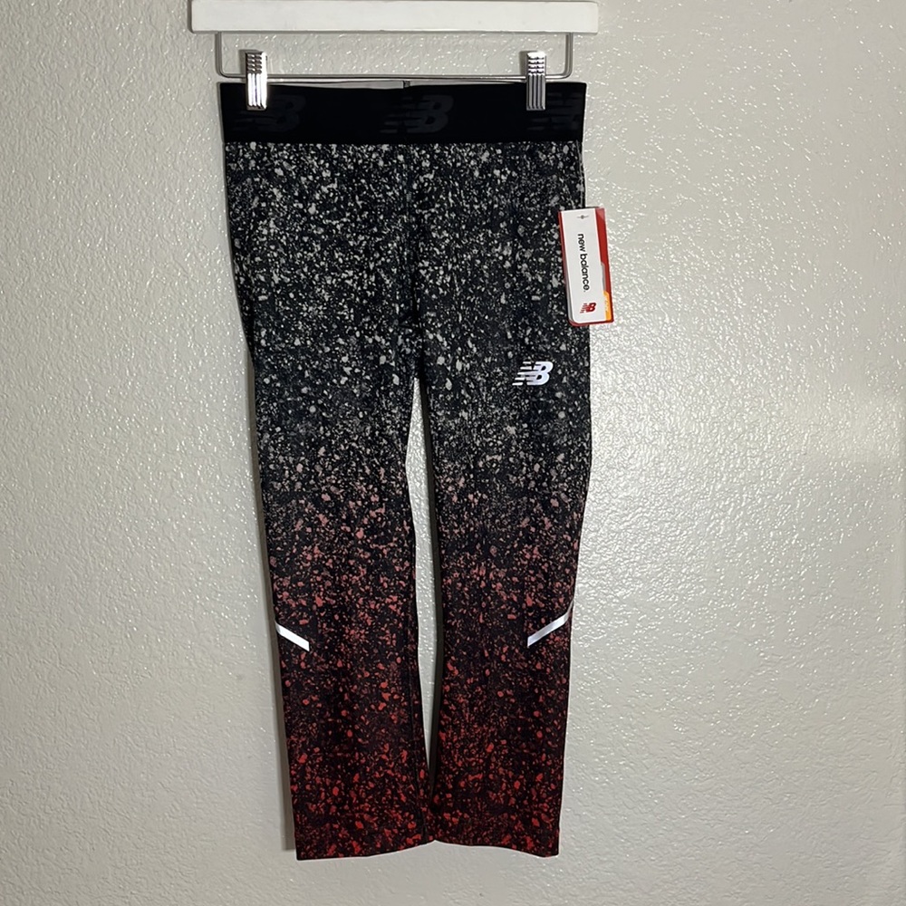 NWT New Balance Multi color Accelerate Printed Capri Sz S